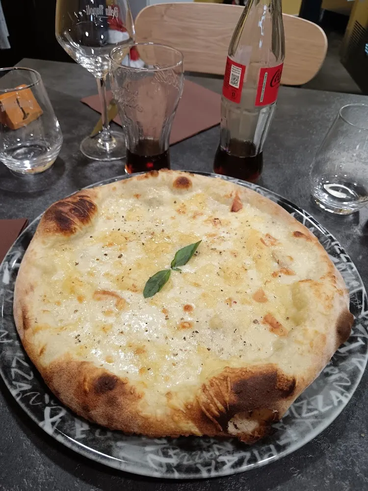 Pizza 4 Fromages